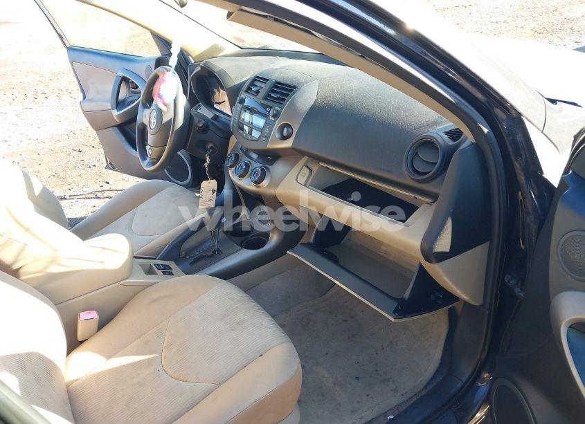 Photo 5 of 2009 Toyota Rav4 (VIN JTMBF33V395013969)