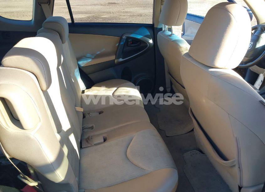 Photo 8 of 2009 Toyota Rav4 (VIN JTMBF33V395013969)