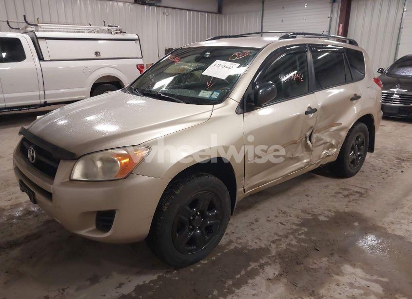 Photo 2 of 2009 Toyota Rav4 (VIN JTMBF33V39D011743)