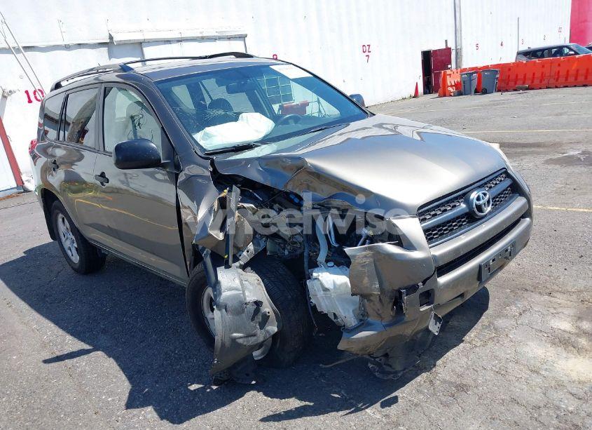 2010 Toyota Rav4 (VIN JTMBF4DV3AD031287) main photo