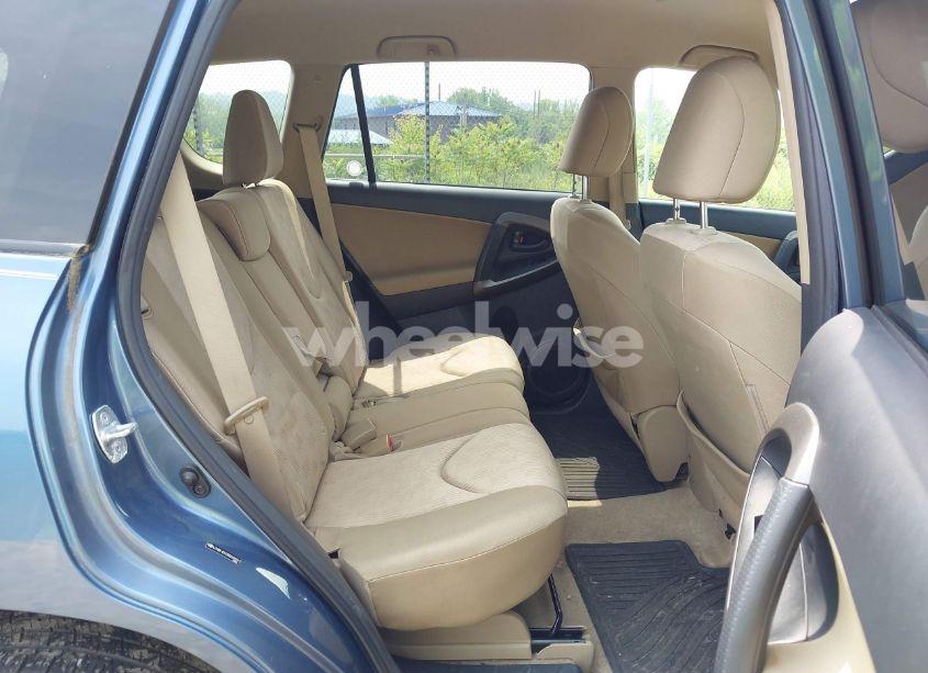 Photo 8 of 2011 Toyota Rav4 (VIN JTMBF4DV3BD043070)