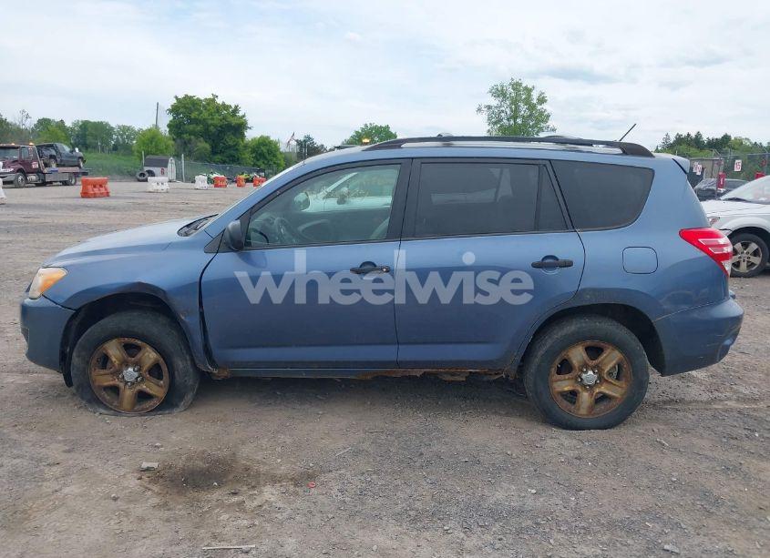 Photo 14 of 2011 Toyota Rav4 (VIN JTMBF4DV6BD042494)