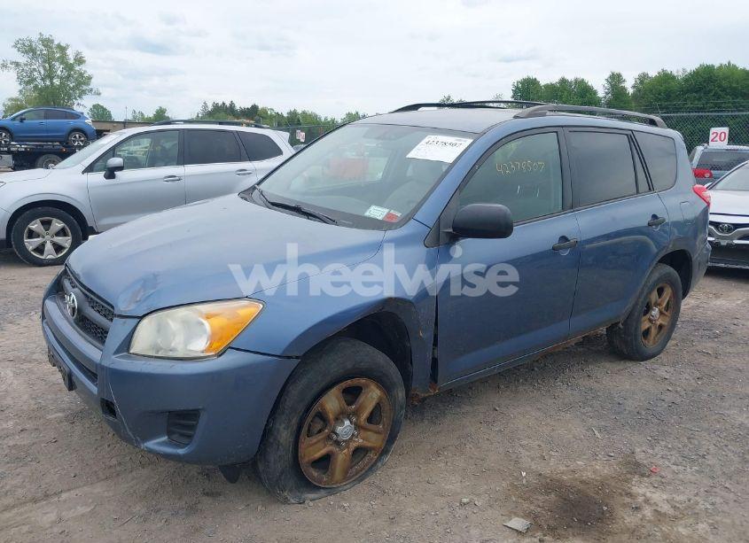 Photo 2 of 2011 Toyota Rav4 (VIN JTMBF4DV6BD042494)