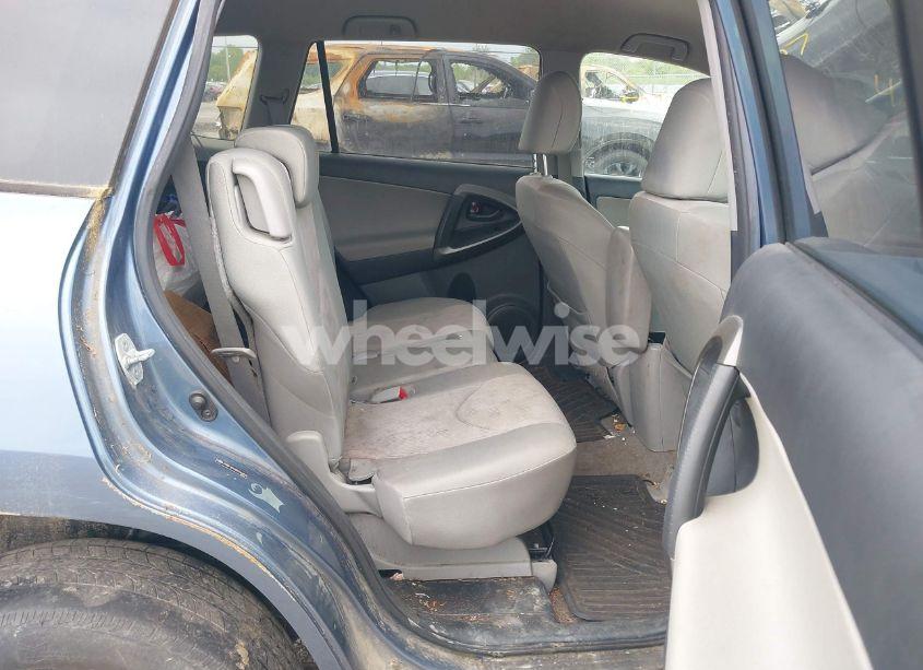 Photo 8 of 2011 Toyota Rav4 (VIN JTMBF4DV6BD042494)