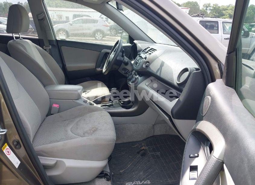 Photo 5 of 2011 Toyota Rav4 (VIN JTMBF4DV8B5049795)