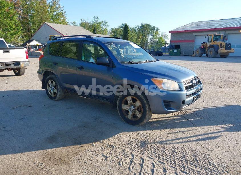 2011 Toyota Rav4 (VIN JTMBF4DVXBD042692) main photo