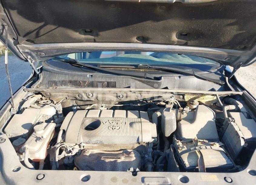 Photo 10 of 2011 Toyota Rav4 (VIN JTMBF4DVXBD042692)