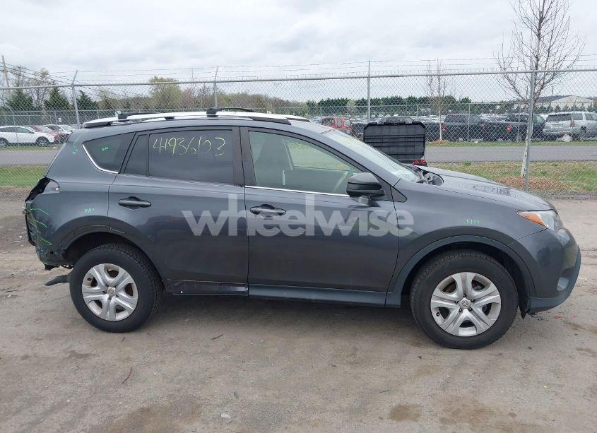 Photo 14 of 2015 Toyota Rav4 LE (VIN JTMBFREV0FD114243)