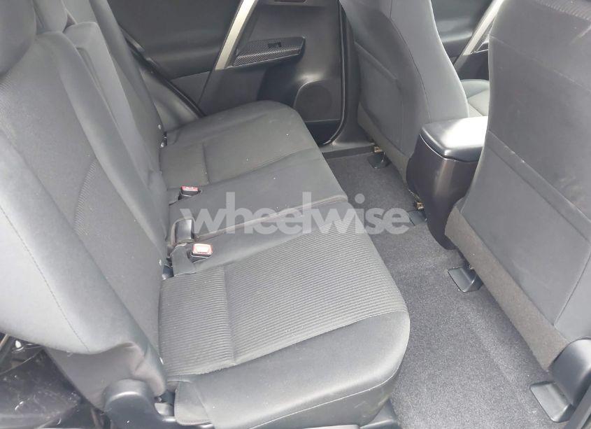 Photo 8 of 2015 Toyota Rav4 LE (VIN JTMBFREV0FD114243)