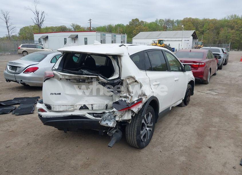 Photo 4 of 2018 Toyota Rav4 LE (VIN JTMBFREV0JJ735251)