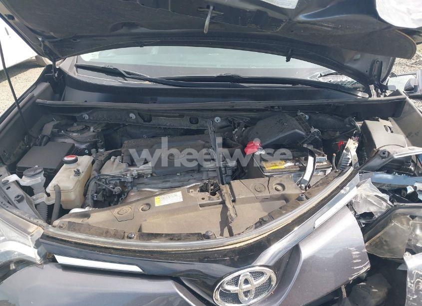 Photo 10 of 2016 Toyota Rav4 LE (VIN JTMBFREV1GJ091168)