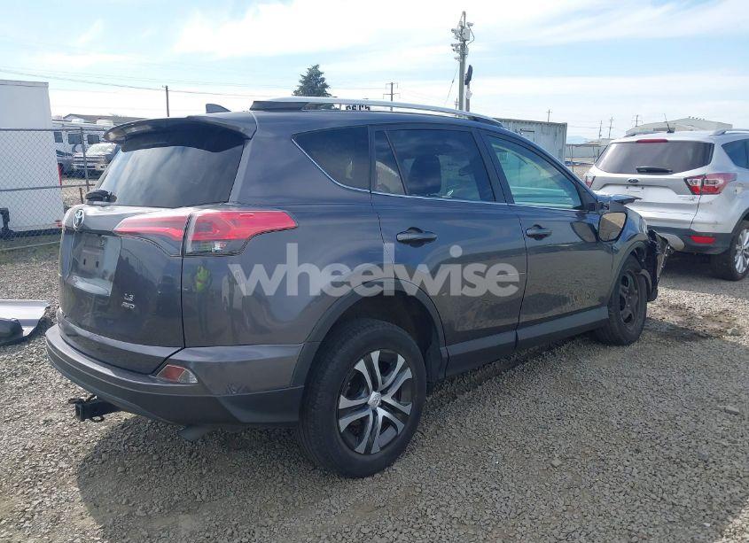 Photo 4 of 2016 Toyota Rav4 LE (VIN JTMBFREV1GJ091168)