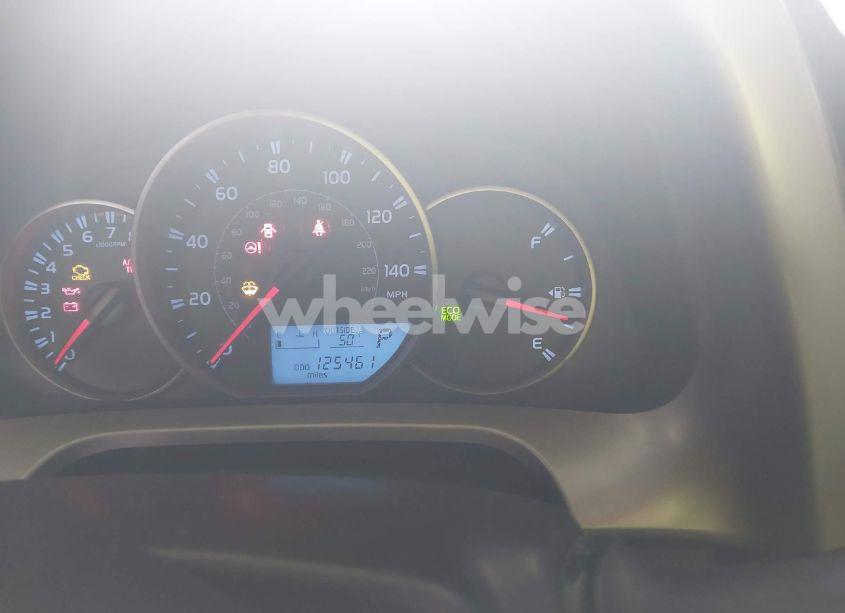 Photo 7 of 2016 Toyota Rav4 LE (VIN JTMBFREV2GD196204)