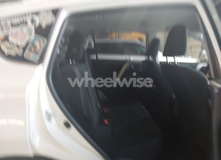 Photo 8 of 2016 Toyota Rav4 LE (VIN JTMBFREV2GD196204)