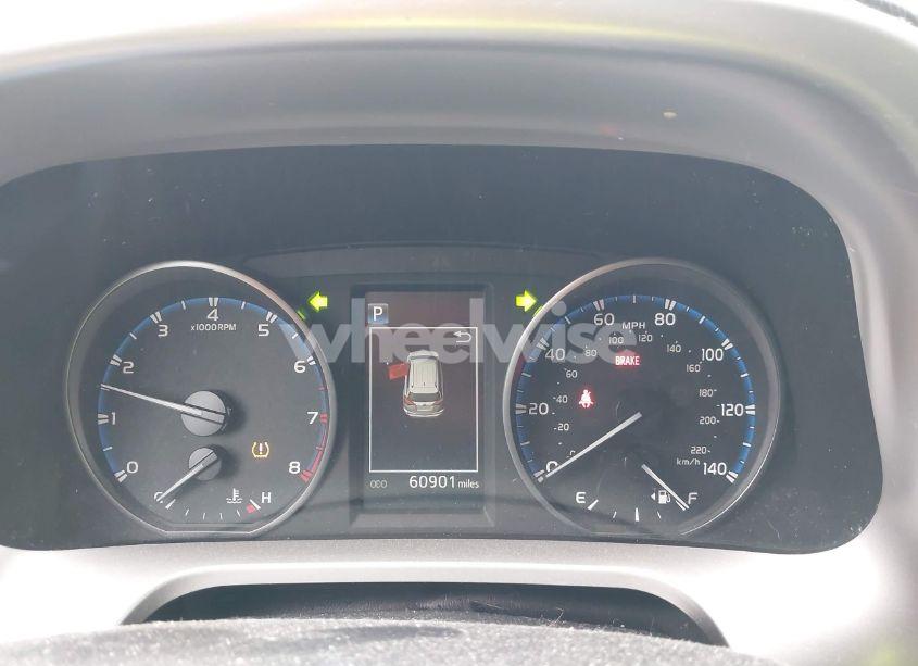 Photo 7 of 2017 Toyota Rav4 LE (VIN JTMBFREV2HJ151363)