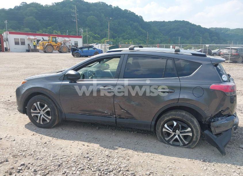 Photo 14 of 2017 Toyota Rav4 LE (VIN JTMBFREV2HJ701869)
