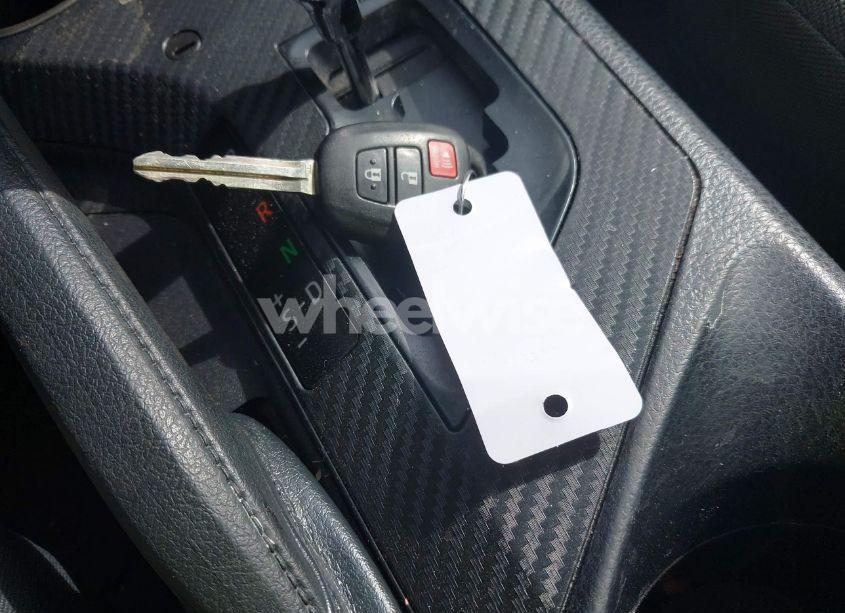 Photo 11 of 2013 Toyota Rav4 LE (VIN JTMBFREV3D5003628)