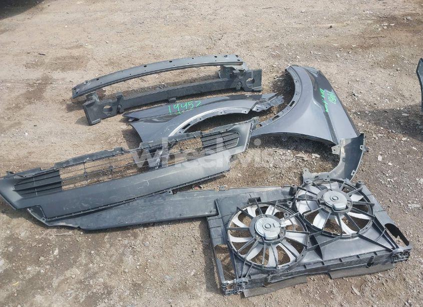 Photo 18 of 2018 Toyota Rav4 LE (VIN JTMBFREV3JJ194194)