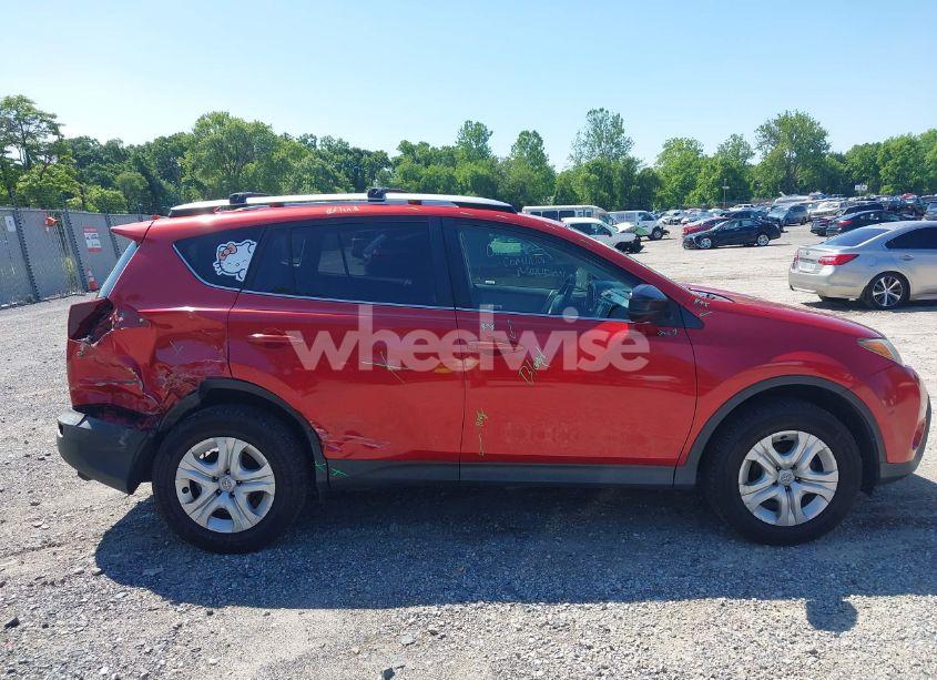 Photo 13 of 2015 Toyota Rav4 LE (VIN JTMBFREV4FJ027432)