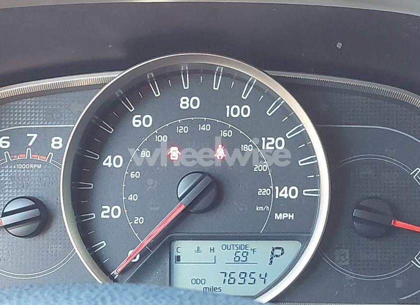 Photo 7 of 2015 Toyota Rav4 LE (VIN JTMBFREV4FJ027432)