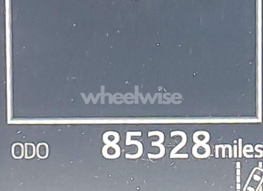 Photo 15 of 2018 Toyota Rav4 LE (VIN JTMBFREV4JJ193636)