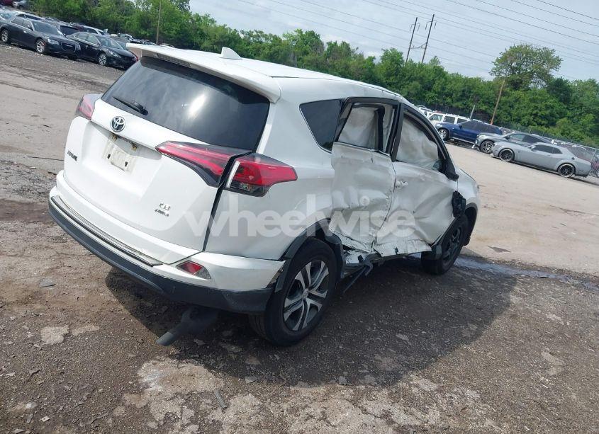 Photo 4 of 2018 Toyota Rav4 LE (VIN JTMBFREV4JJ193636)