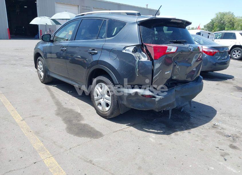 Photo 3 of 2015 Toyota Rav4 LE (VIN JTMBFREV5FD166614)