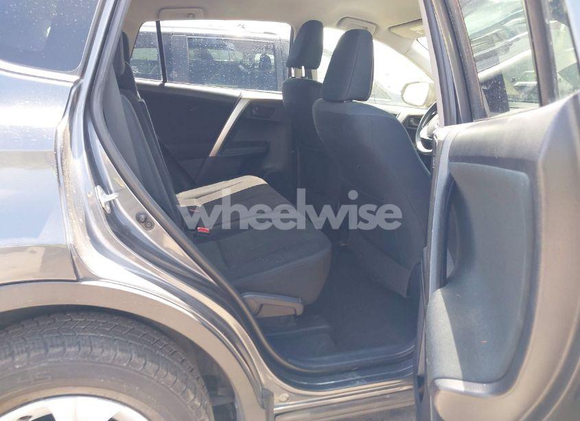 Photo 8 of 2015 Toyota Rav4 LE (VIN JTMBFREV5FD166614)