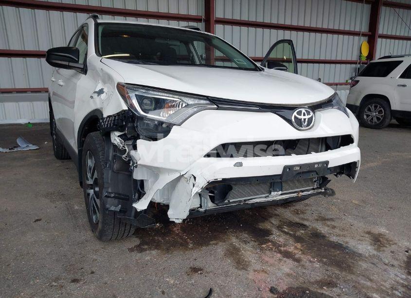 Photo 6 of 2016 Toyota Rav4 LE (VIN JTMBFREV5GD190932)