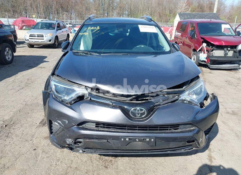Photo 12 of 2017 Toyota Rav4 LE (VIN JTMBFREV5HJ160803)