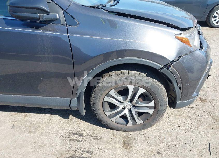 Photo 18 of 2017 Toyota Rav4 LE (VIN JTMBFREV5HJ160803)