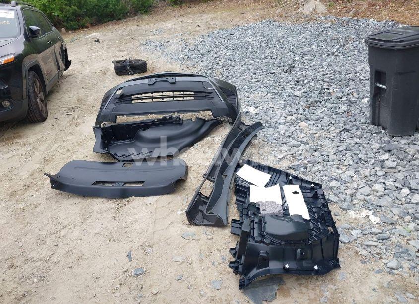 Photo 12 of 2018 Toyota Rav4 LE (VIN JTMBFREV5JJ726531)