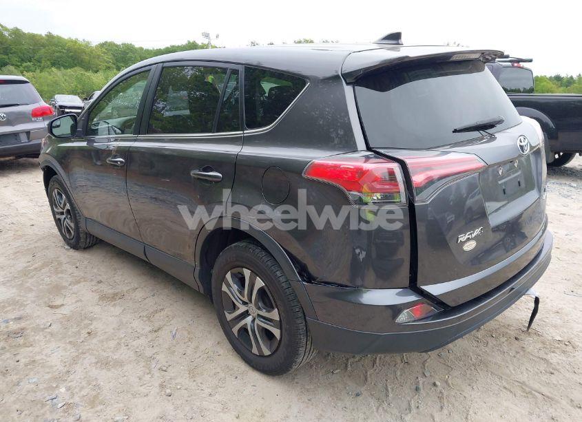 Photo 3 of 2018 Toyota Rav4 LE (VIN JTMBFREV5JJ726531)