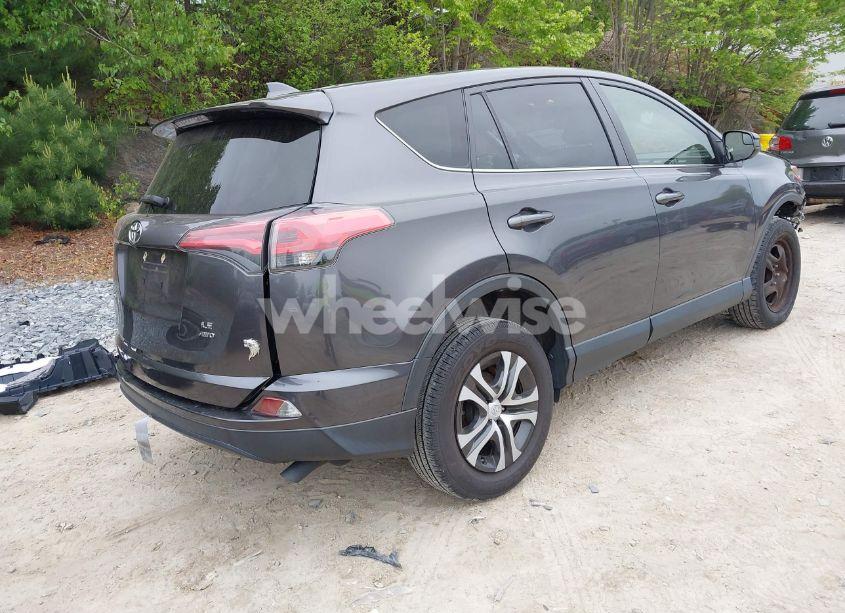 Photo 4 of 2018 Toyota Rav4 LE (VIN JTMBFREV5JJ726531)