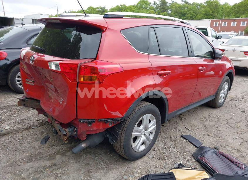 Photo 4 of 2015 Toyota Rav4 LE (VIN JTMBFREV6FD161227)