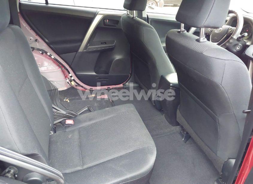 Photo 8 of 2015 Toyota Rav4 LE (VIN JTMBFREV6FD161227)