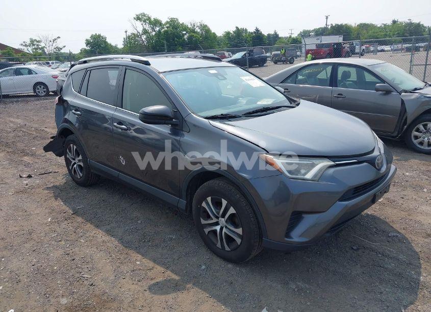2017 Toyota Rav4 LE (VIN JTMBFREV6HD205665) main photo