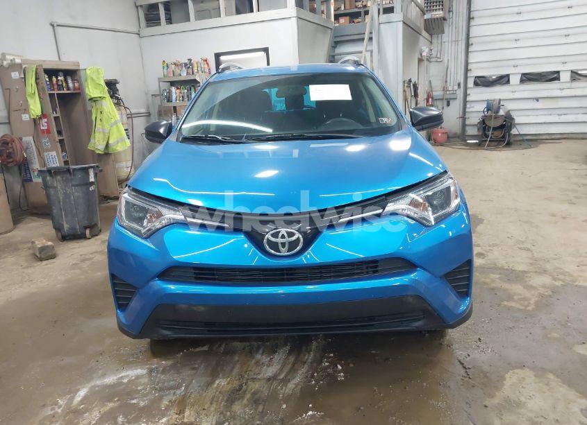 Photo 12 of 2016 Toyota Rav4 LE (VIN JTMBFREV7GJ103386)