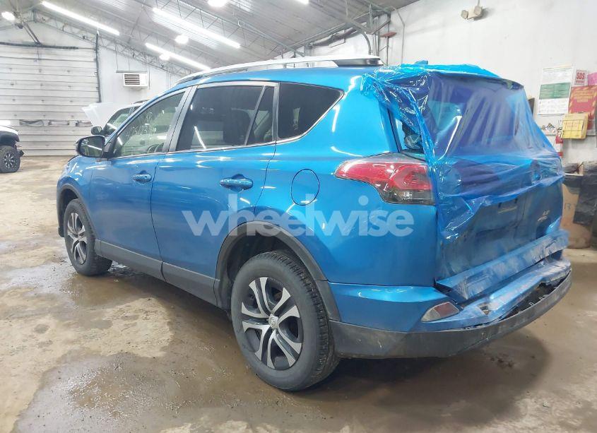 Photo 3 of 2016 Toyota Rav4 LE (VIN JTMBFREV7GJ103386)