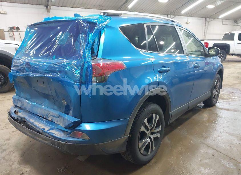 Photo 4 of 2016 Toyota Rav4 LE (VIN JTMBFREV7GJ103386)