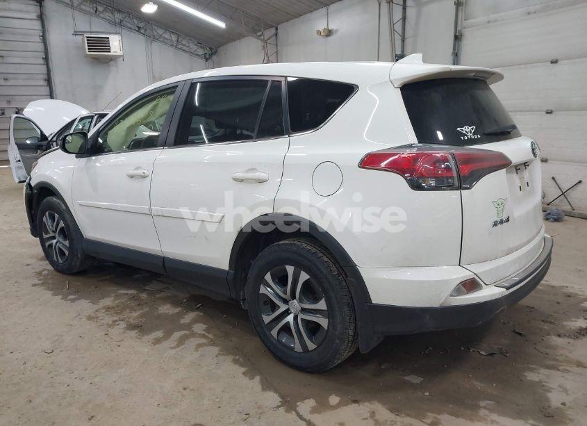Photo 3 of 2018 Toyota Rav4 LE (VIN JTMBFREV7JJ207951)