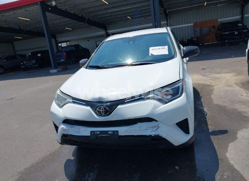 Photo 12 of 2017 Toyota Rav4 LE (VIN JTMBFREV8HD221334)