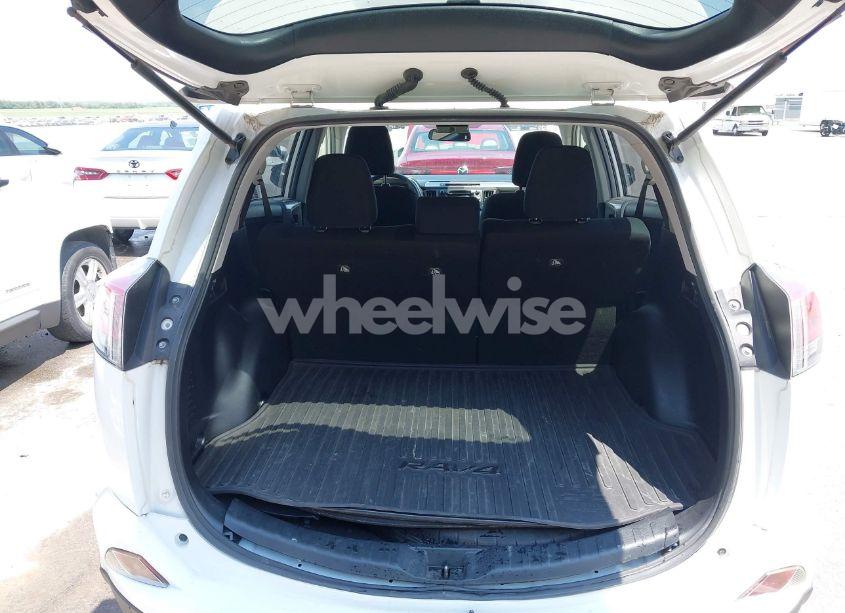 Photo 17 of 2017 Toyota Rav4 LE (VIN JTMBFREV8HD221334)