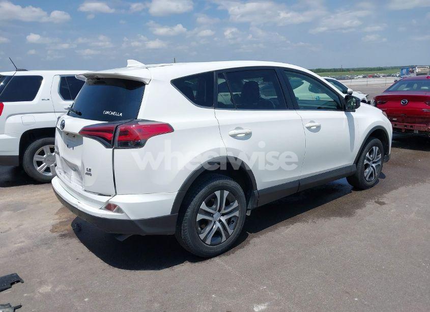Photo 4 of 2017 Toyota Rav4 LE (VIN JTMBFREV8HD221334)