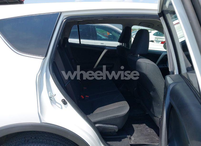 Photo 8 of 2017 Toyota Rav4 LE (VIN JTMBFREV8HD221334)