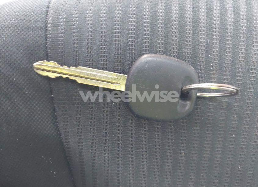 Photo 11 of 2018 Toyota Rav4 LE (VIN JTMBFREV9JJ257072)