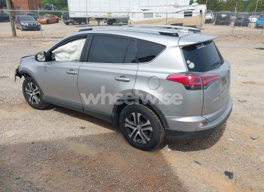 Photo 3 of 2018 Toyota Rav4 LE (VIN JTMBFREV9JJ257072)