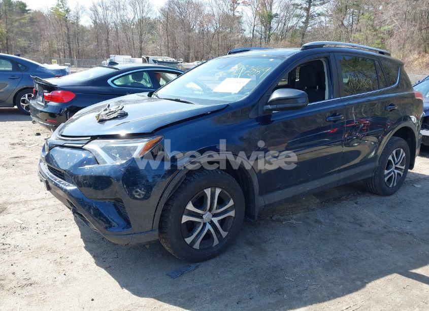 Photo 2 of 2018 Toyota Rav4 LE (VIN JTMBFREV9JJ739024)