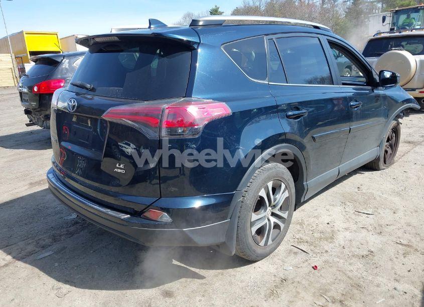 Photo 4 of 2018 Toyota Rav4 LE (VIN JTMBFREV9JJ739024)