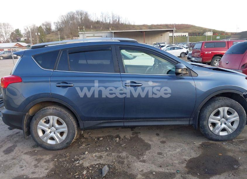 Photo 14 of 2014 Toyota Rav4 LE (VIN JTMBFREVXED070024)